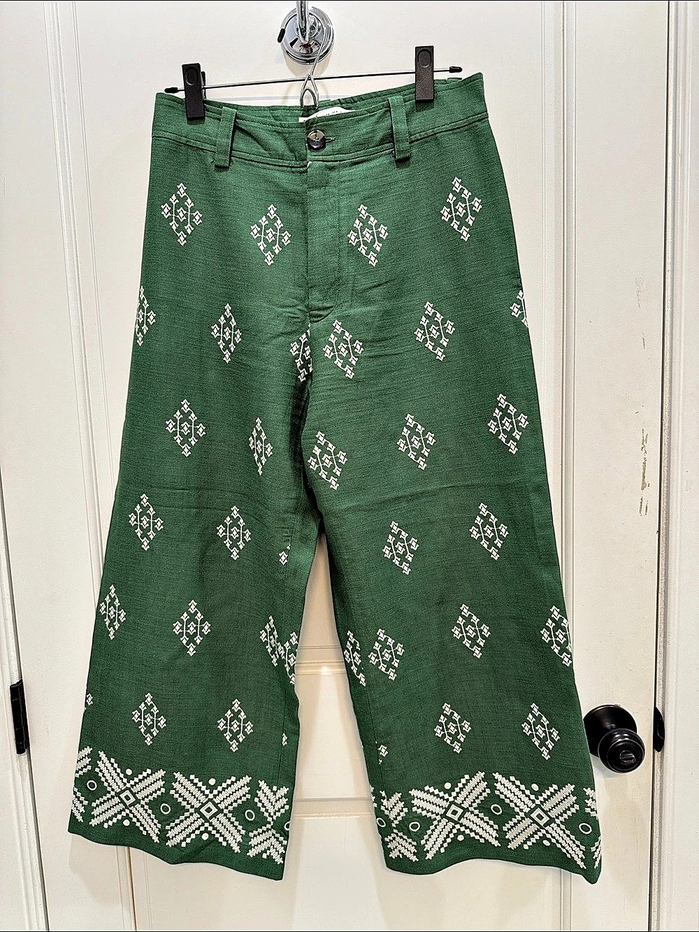Zara Women's Wide Leg Embroidered Pants in Green Size Medium